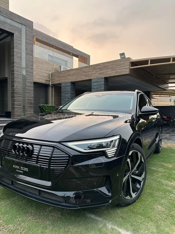 Audi e-tron 2021 for Sale in Lahore Audi e-tron 2021 for Sale in Lahore Image-2