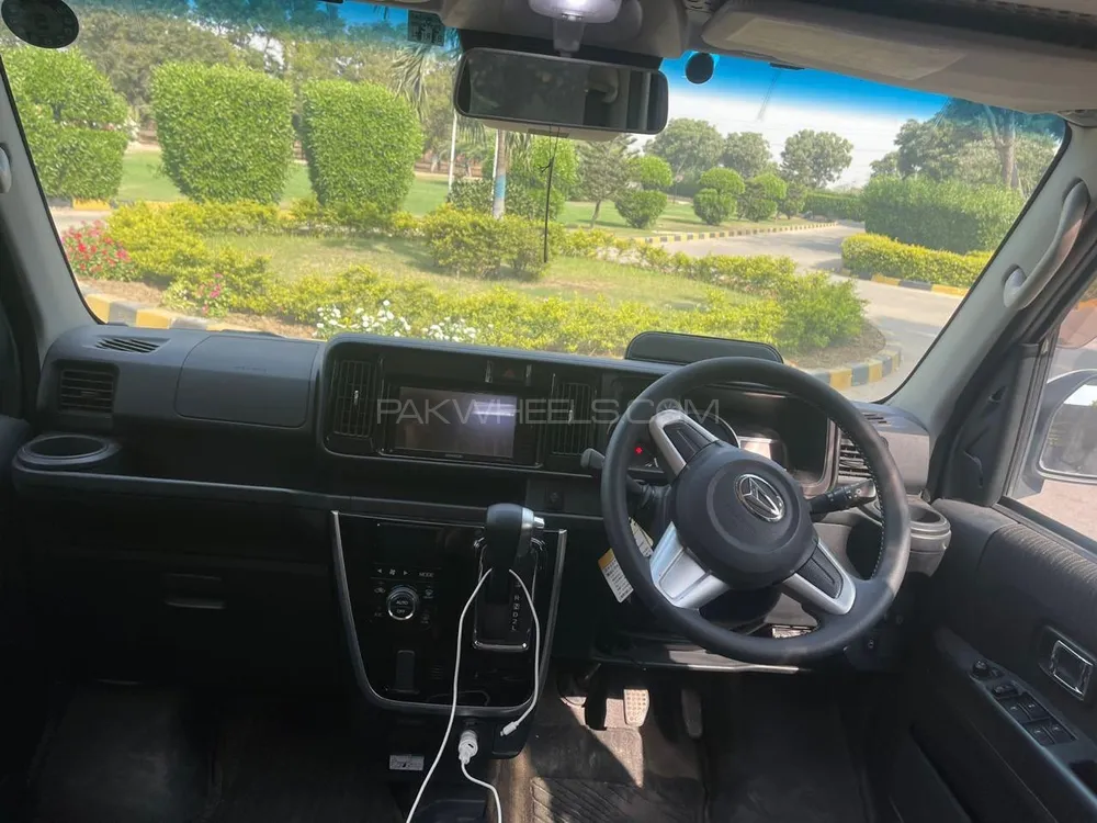 Daihatsu Atrai Wagon 2018 for Sale in Karachi Daihatsu Atrai Wagon 2018 for Sale in Karachi Image-9