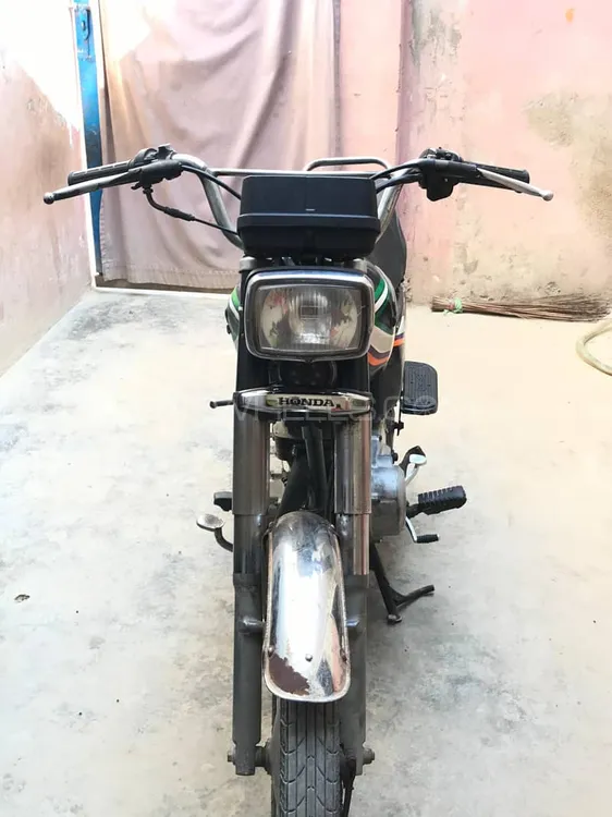 Honda CG 125 2016 for Sale Honda CG 125 2016 for Sale Image-6