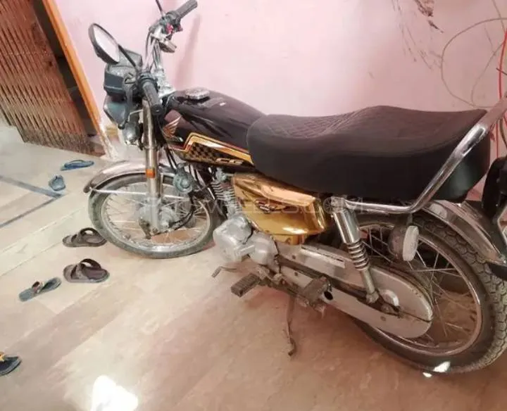 Honda CG 125 Special Edition 2024 for Sale Honda CG 125 Special Edition 2024 for Sale Image-5