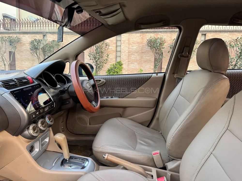 Honda City 2004 for Sale in Karachi Honda City 2004 for Sale in Karachi Image-7