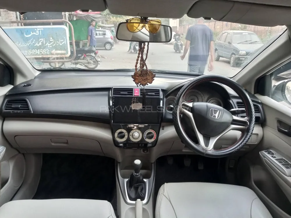 Honda City 2014 for Sale in Lahore Honda City 2014 for Sale in Lahore Image-13