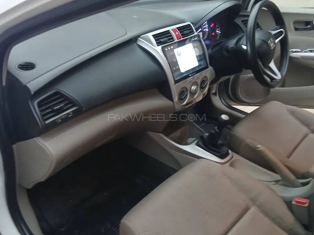 Honda City 2019 for Sale in Okara Honda City 2019 for Sale in Okara Image-13