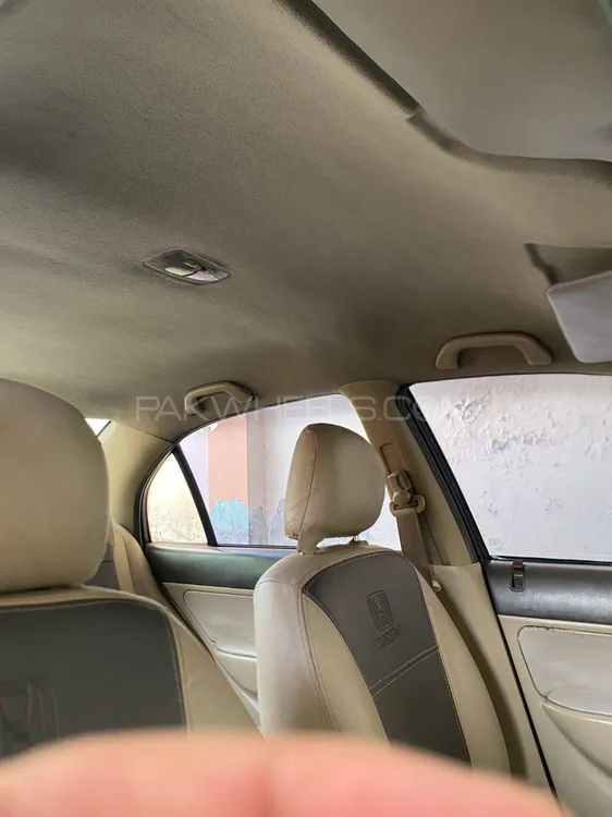 Honda Civic 2004 for Sale in Multan Honda Civic 2004 for Sale in Multan Image-10