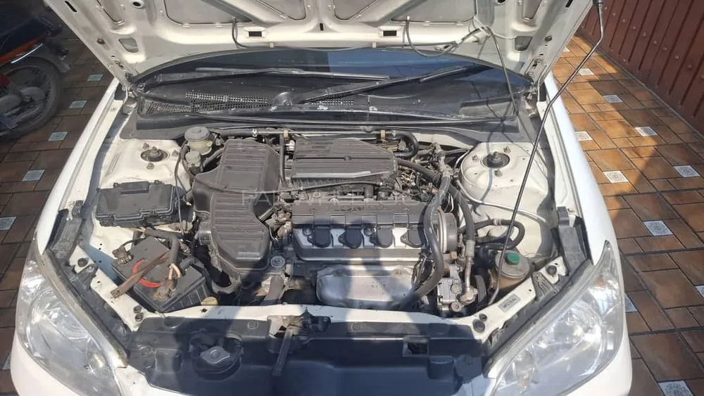 Honda Civic 2005 for Sale in Gujranwala Honda Civic 2005 for Sale in Gujranwala Image-12