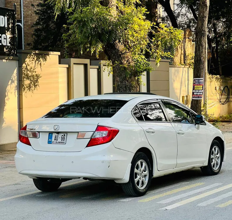 Honda Civic 2014 for Sale in Rawalpindi Honda Civic 2014 for Sale in Rawalpindi Image-5