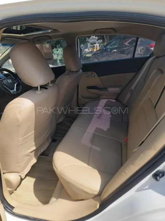 Honda Civic 2016 for Sale in Bahawalpur Honda Civic 2016 for Sale in Bahawalpur Image-8