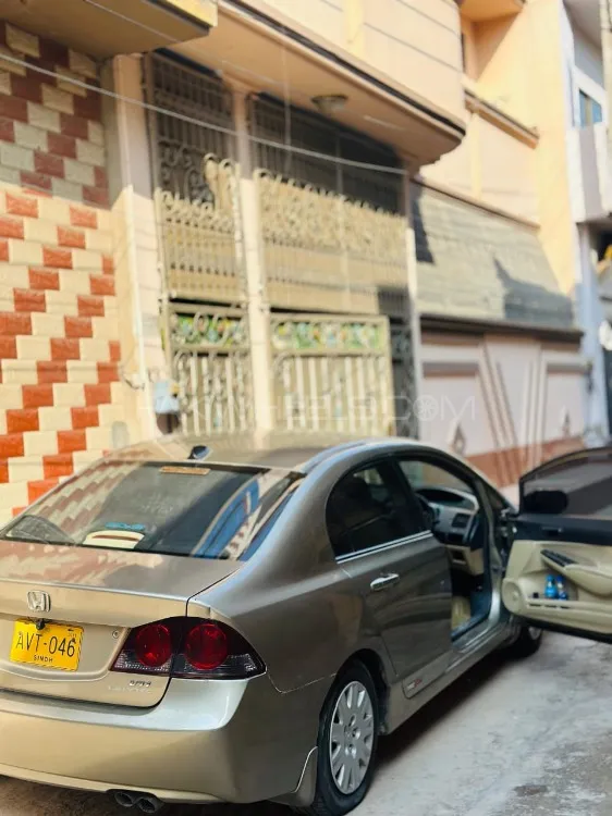 Honda Civic 2011 for Sale in Faisalabad Image-1