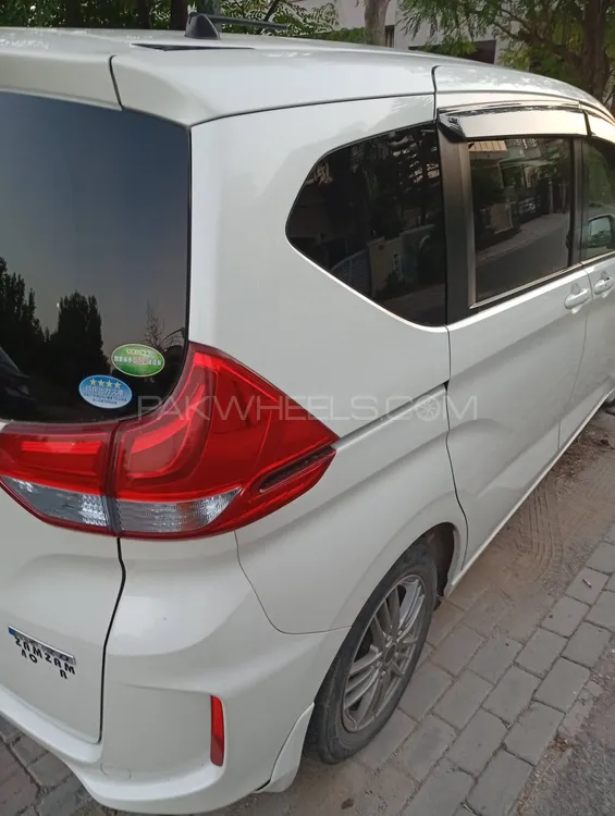 Honda Freed 2019 for Sale in Islamabad Honda Freed 2019 for Sale in Islamabad Image-3