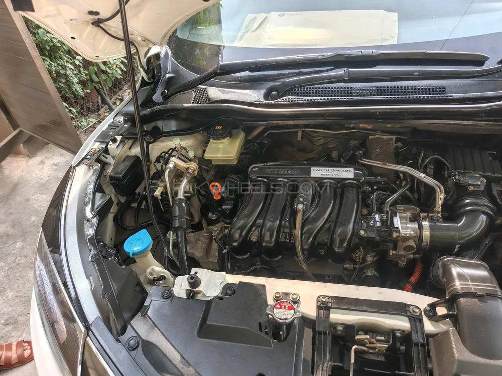 Honda Vezel 2018 for Sale in Islamabad Honda Vezel 2018 for Sale in Islamabad Image-6