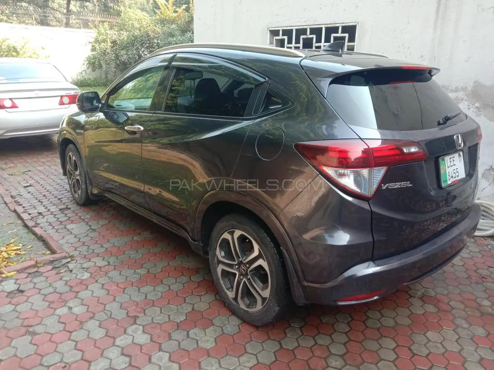 ہونڈا ویزِل 2017 for Sale in لاہور ہونڈا ویزِل 2017 for Sale in لاہور Image-5