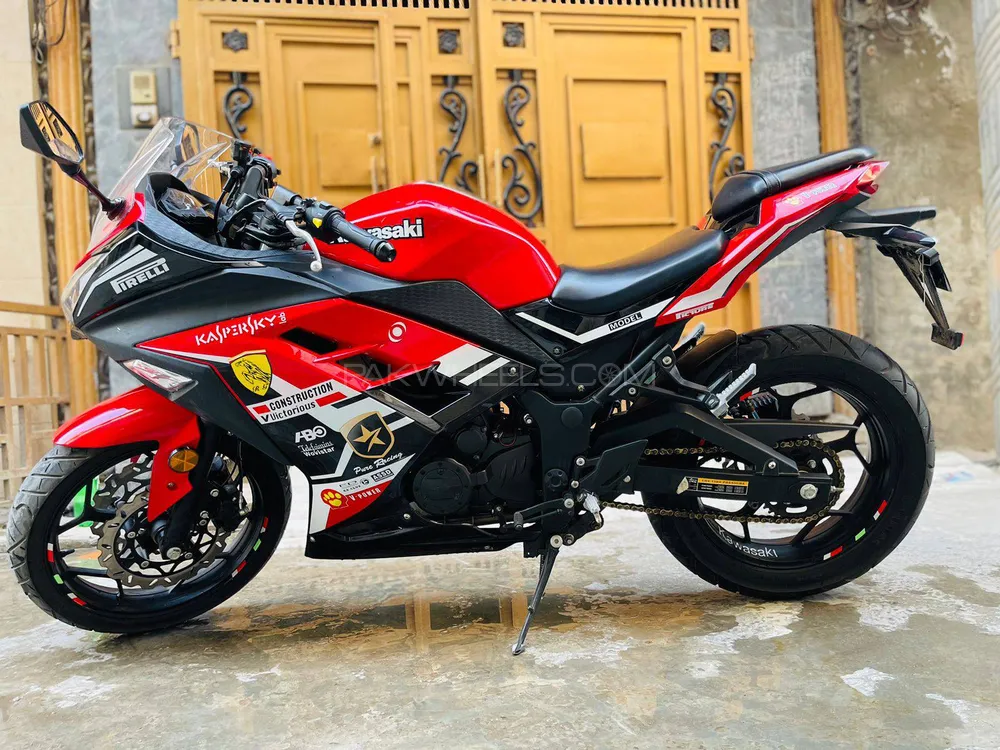 Kawasaki Ninja 250R 2021 for Sale Kawasaki Ninja 250R 2021 for Sale Image-1