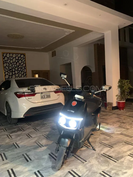 Metro M6 Empower 2025 for Sale Image-1