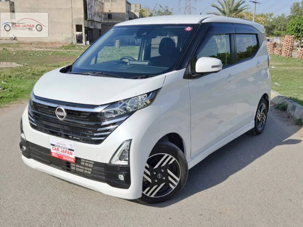 Nissan Dayz 2023 for Sale in Lahore Nissan Dayz 2023 for Sale in Lahore Image-9