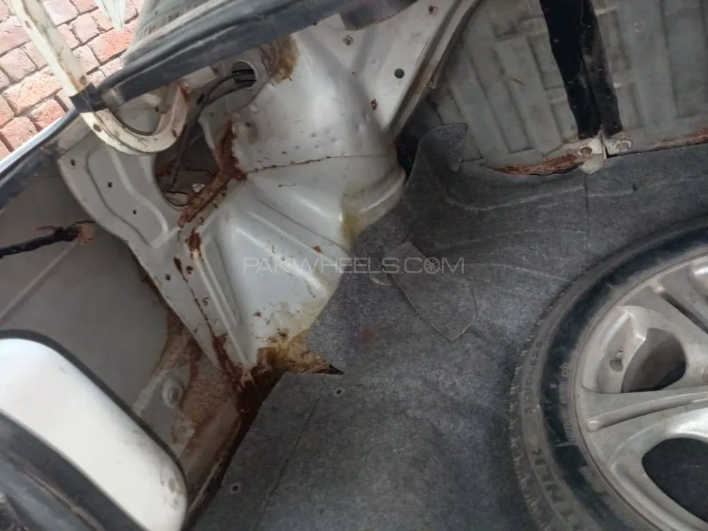 Suzuki Baleno 2001 for Sale in Lahore Suzuki Baleno 2001 for Sale in Lahore Image-8