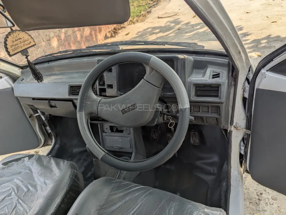Suzuki Mehran 2008 for Sale in Lahore Suzuki Mehran 2008 for Sale in Lahore Image-12