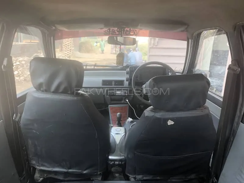 Suzuki Mehran 2014 for Sale in Lahore Suzuki Mehran 2014 for Sale in Lahore Image-11