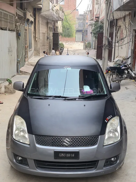 Suzuki Swift 2011 for Sale in Faisalabad Suzuki Swift 2011 for Sale in Faisalabad Image-2