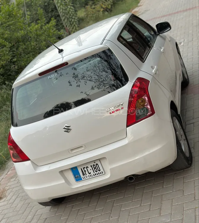 Suzuki Swift 2017 for Sale in Faisalabad Suzuki Swift 2017 for Sale in Faisalabad Image-15