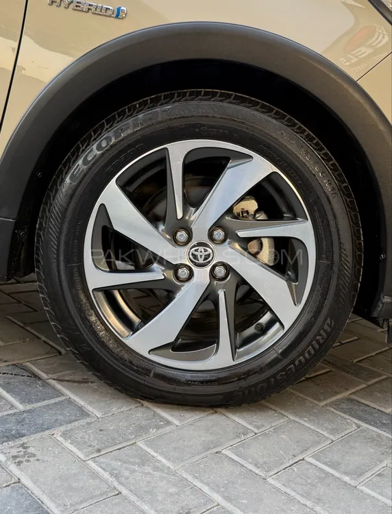 Toyota Aqua 2019 for Sale in Lahore Toyota Aqua 2019 for Sale in Lahore Image-9