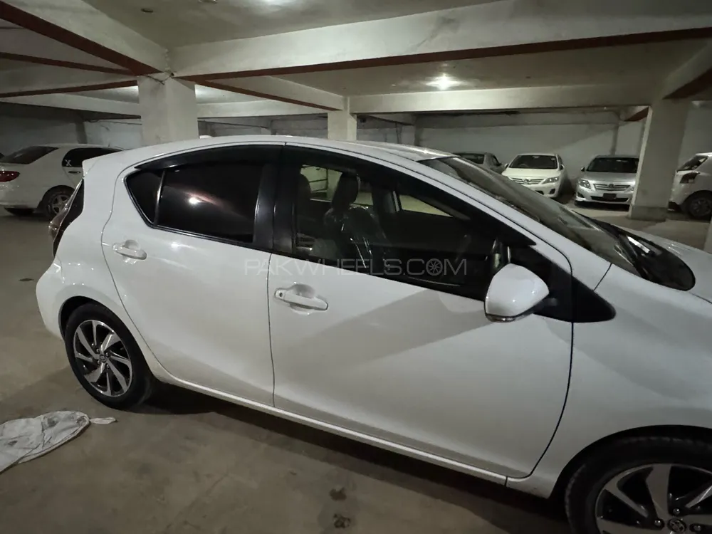 ٹویوٹا اکوا 2020 for Sale in پشاور ٹویوٹا اکوا 2020 for Sale in پشاور Image-13