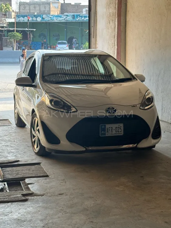 ٹویوٹا اکوا 2020 for Sale in پشاور ٹویوٹا اکوا 2020 for Sale in پشاور Image-17