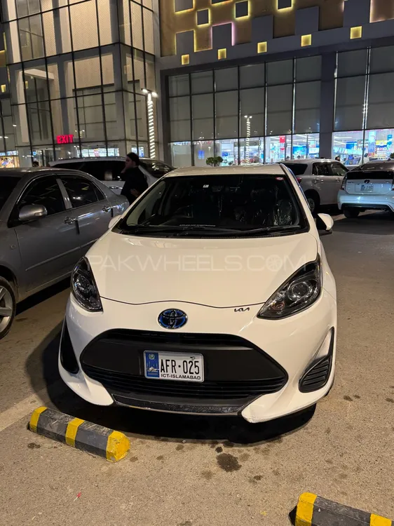 ٹویوٹا اکوا 2020 for Sale in پشاور ٹویوٹا اکوا 2020 for Sale in پشاور Image-4