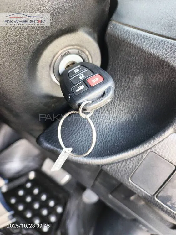 Toyota Corolla 2018 for Sale in Karachi Toyota Corolla 2018 for Sale in Karachi Image-13