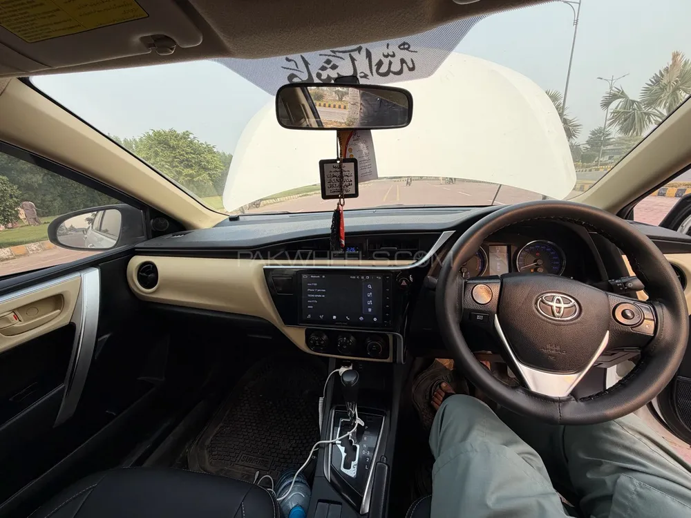 Toyota Corolla 2022 for Sale in Multan Toyota Corolla 2022 for Sale in Multan Image-13