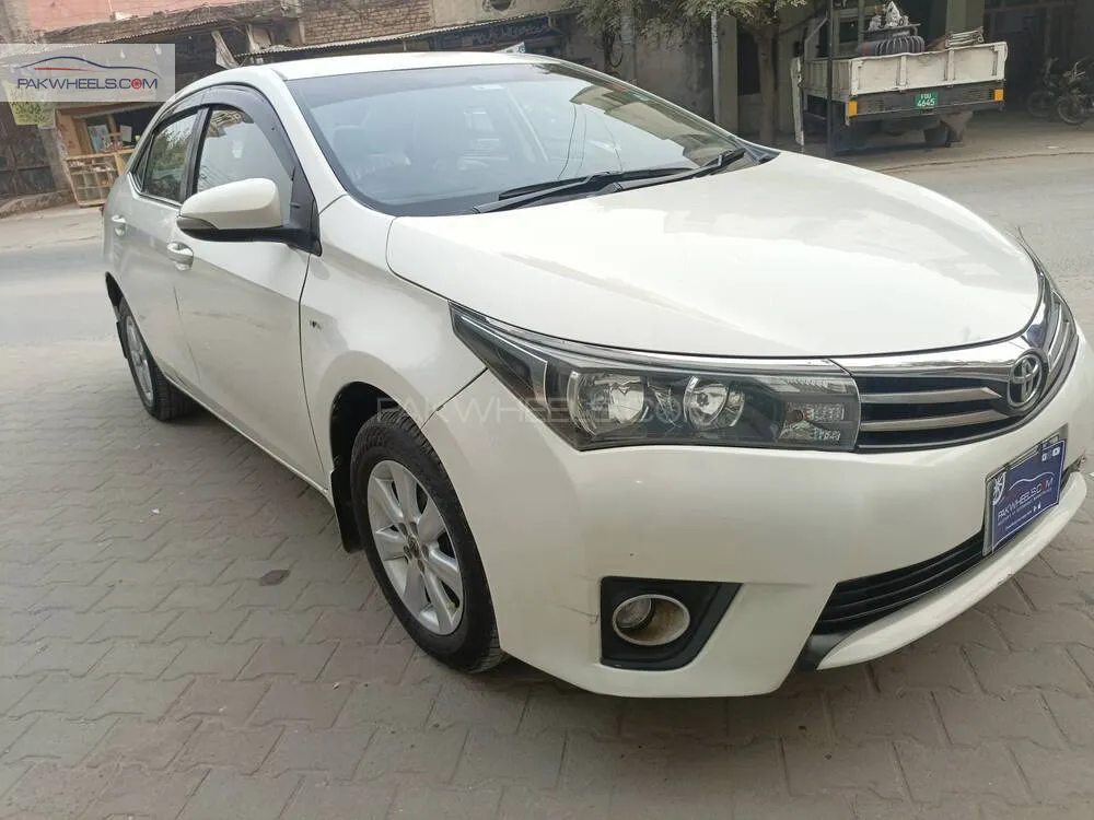 Toyota Corolla 2015 for Sale in Faisalabad Toyota Corolla 2015 for Sale in Faisalabad Image-2