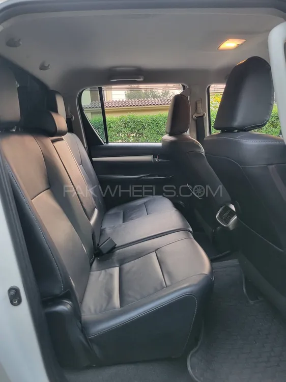 Toyota Hilux 2022 for Sale in Islamabad Toyota Hilux 2022 for Sale in Islamabad Image-9