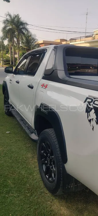 Toyota Hilux 2022 for Sale in Islamabad Toyota Hilux 2022 for Sale in Islamabad Image-9
