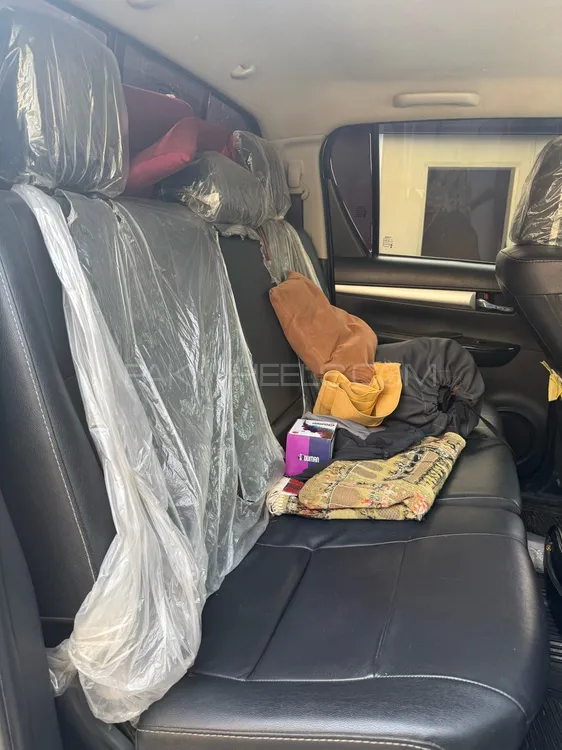 Toyota Hilux 2021 for Sale in Multan Toyota Hilux 2021 for Sale in Multan Image-15