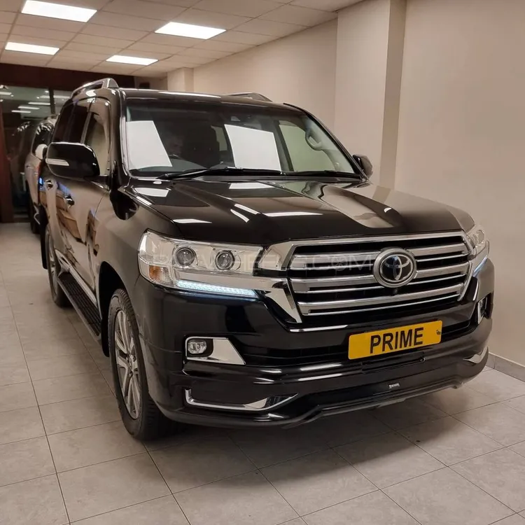 Toyota Land Cruiser 2016 for Sale in Karachi Toyota Land Cruiser 2016 for Sale in Karachi Image-1