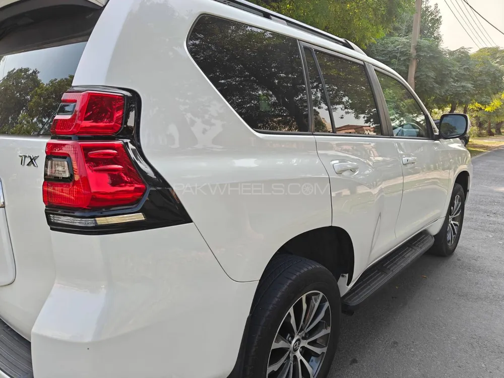 ٹویوٹا پراڈو 2020 for Sale in لاہور ٹویوٹا پراڈو 2020 for Sale in لاہور Image-4