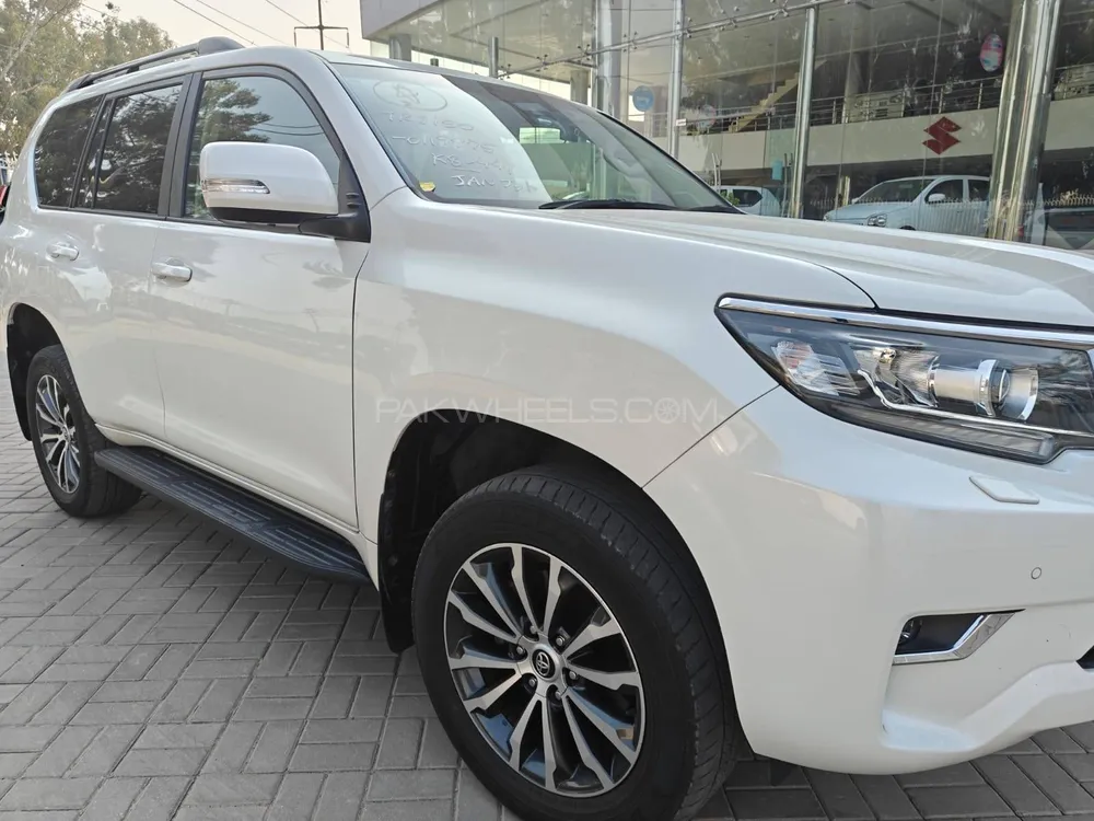 ٹویوٹا پراڈو 2020 for Sale in لاہور ٹویوٹا پراڈو 2020 for Sale in لاہور Image-7