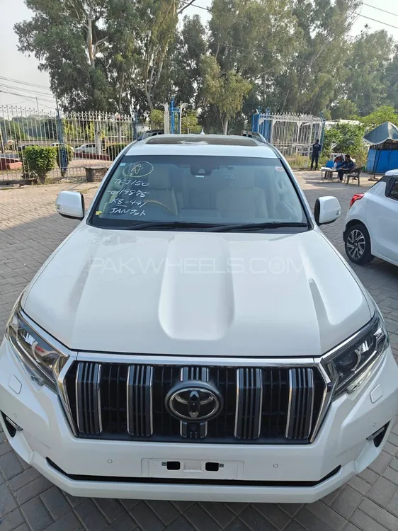 ٹویوٹا پراڈو 2020 for Sale in لاہور ٹویوٹا پراڈو 2020 for Sale in لاہور Image-14