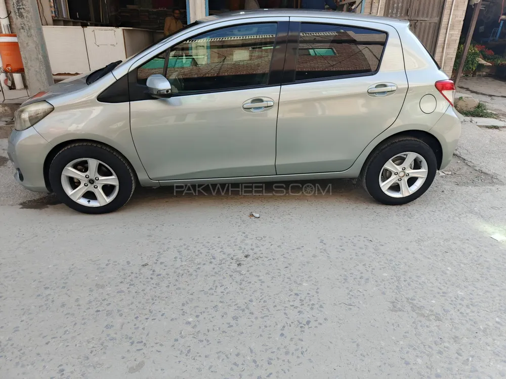 Toyota Vitz 2012 for Sale in Wah cantt Toyota Vitz 2012 for Sale in Wah cantt Image-13