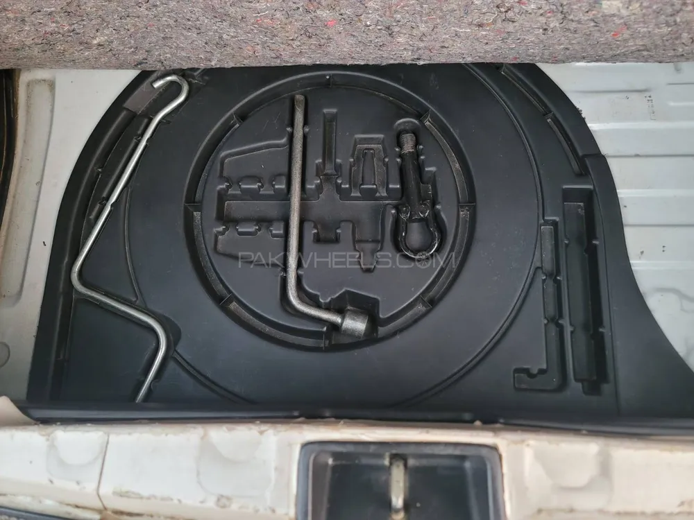 Toyota Vitz 2009 for Sale in Lahore Toyota Vitz 2009 for Sale in Lahore Image-5