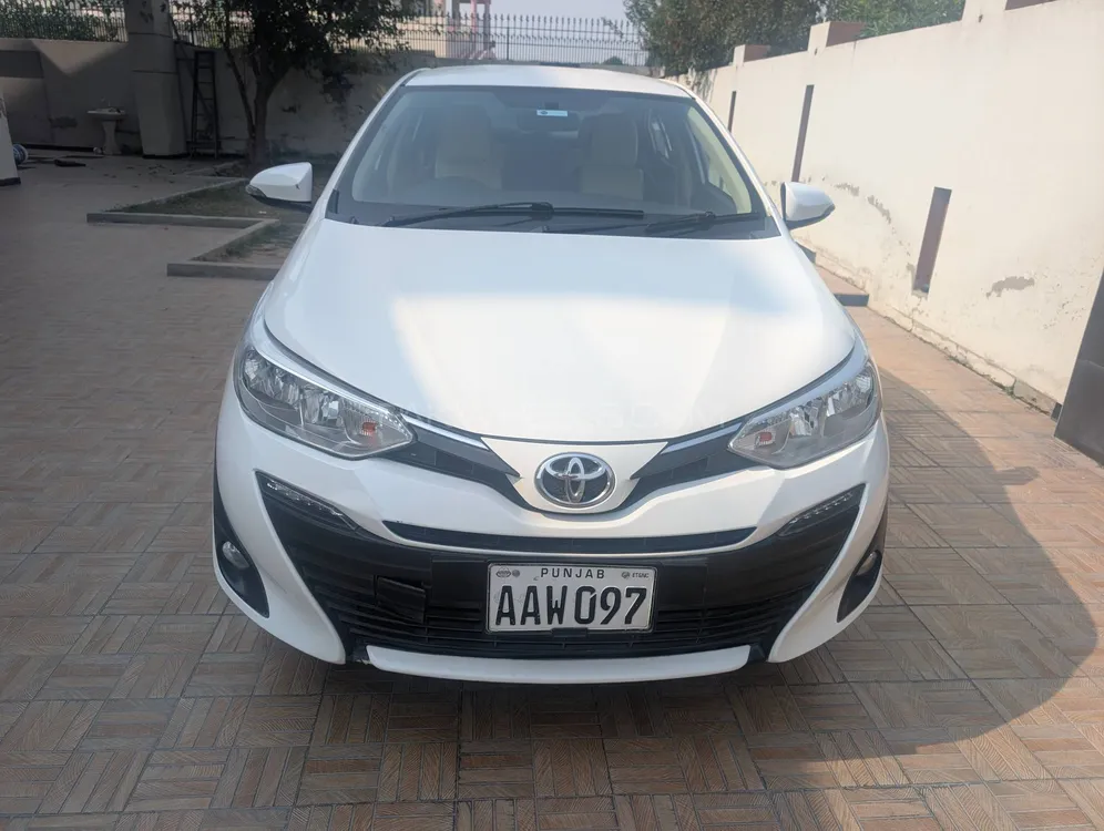 Toyota Yaris Sedan 2020 for Sale in Gujranwala Image-1