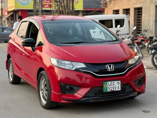 Honda Fit 1.3 Hybrid XH Selection 2014