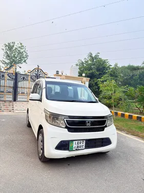 Honda N Wgn C 2014