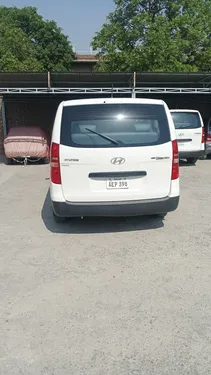 Hyundai Grand Starex 2021