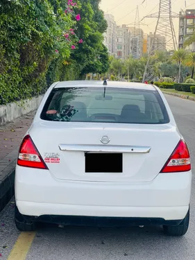 Nissan Tiida 15G 2007