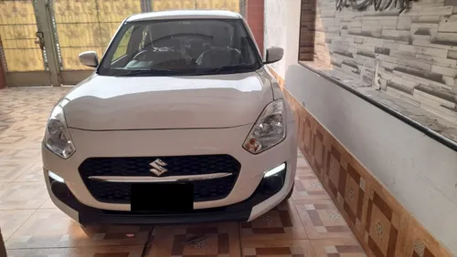 Suzuki Swift GL CVT 2022