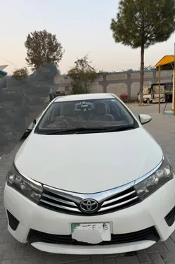 Toyota Corolla XLi VVTi 2015