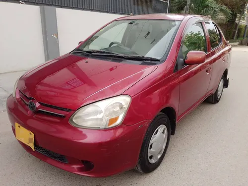 Toyota Platz F 1.0 2005