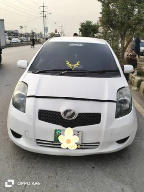 Toyota Vitz F 1.0 2007