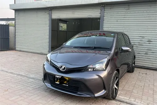 Toyota Vitz 2016