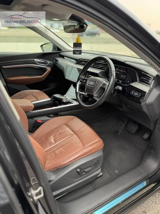 Audi e-tron 2020 for Sale in Lahore Audi e-tron 2020 for Sale in Lahore Image-9